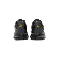 Nike Air Max Plus 'Black / Pink' (2023)