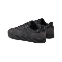 adidas_daily_40_core_black_carbon_4