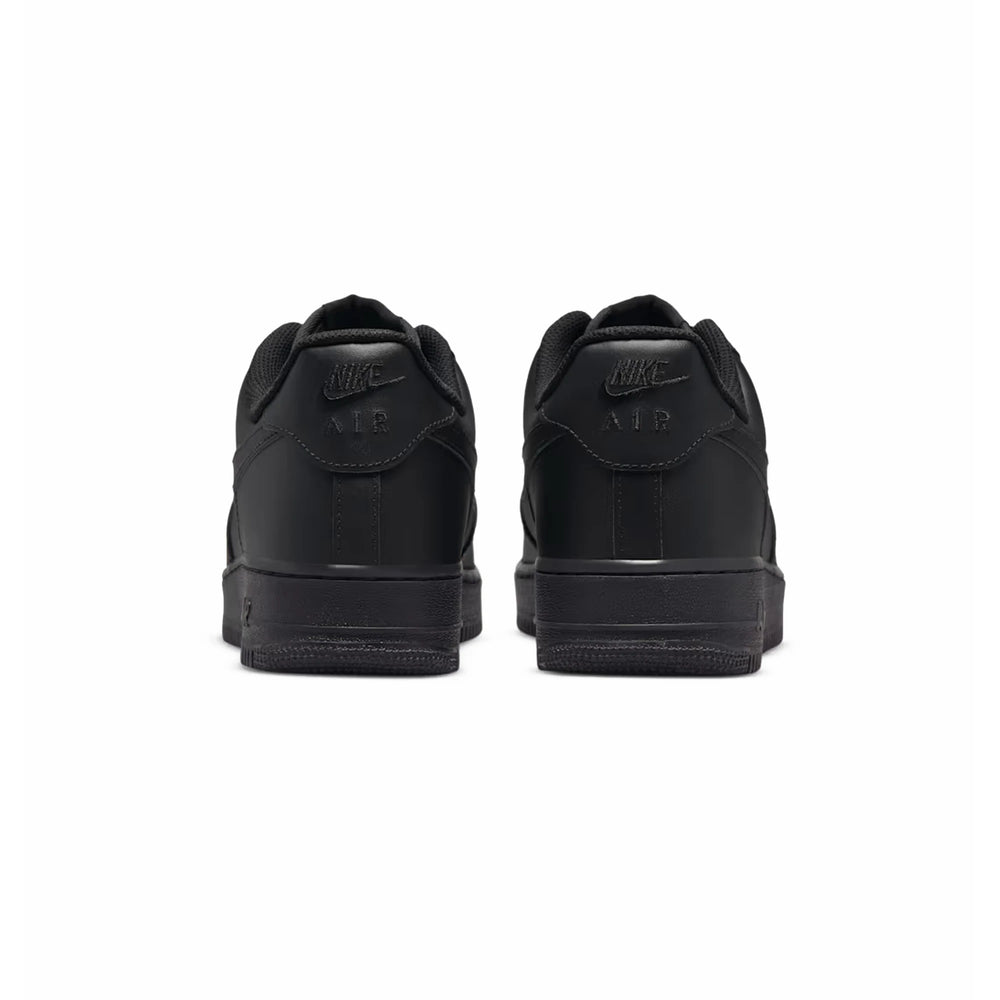 air_force_1_low_07_black_black_2022_5