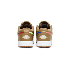 Air-Jordan-1-Low-Utility-‘Teddy-Bear’-GS-(2021)-back