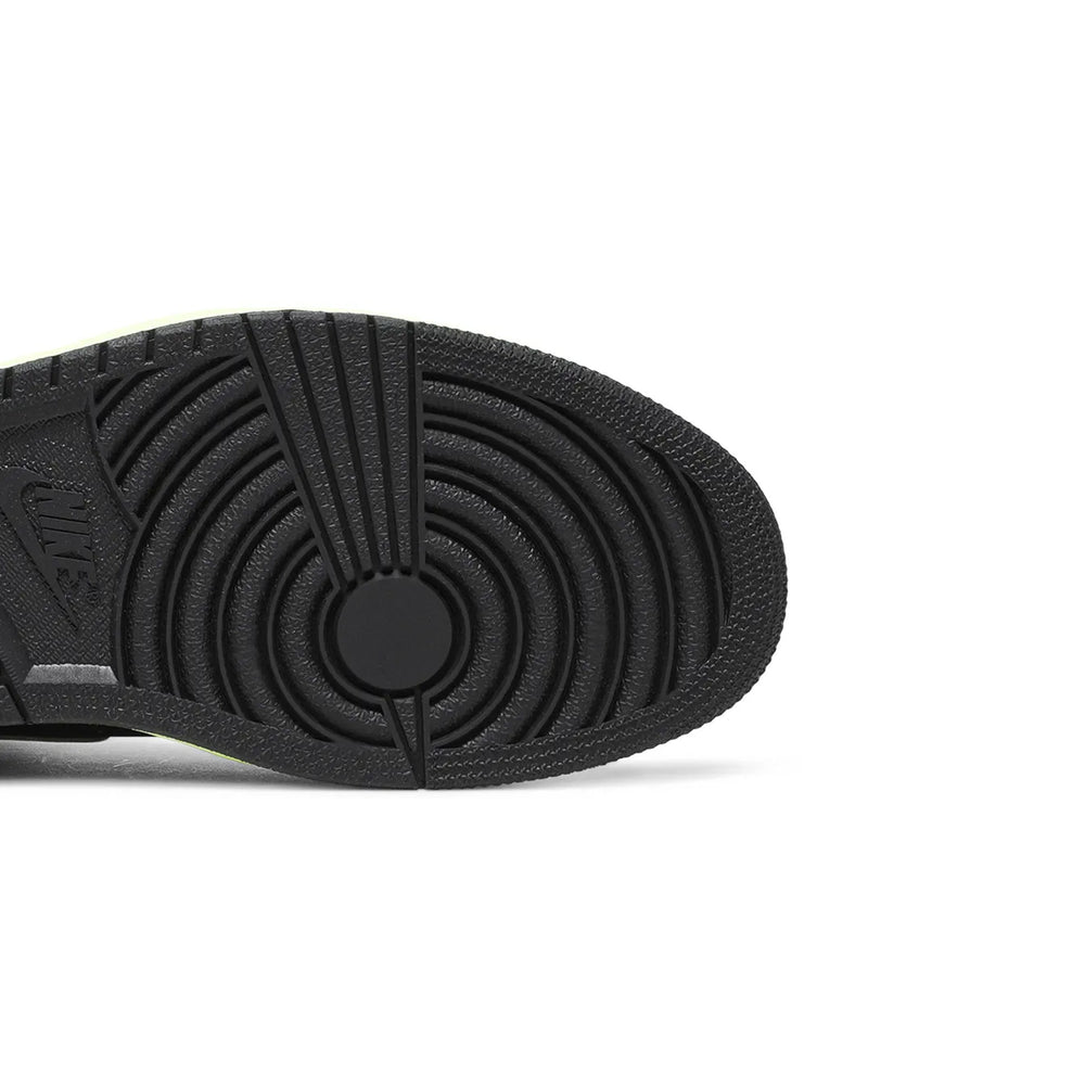 Air-Jordan-1-Retro-High-‘Tokyo-Bio-Hack’-(2020)-8