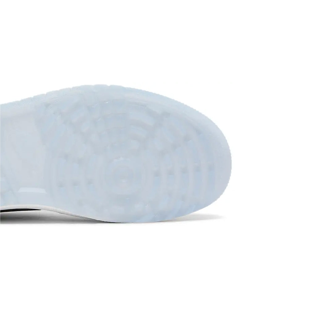 Air-Jordan-1-Retro-Low-Golf-‘Wolf-Grey’-(2021)-sole-close-up