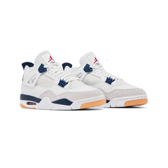 Air-Jordan-4-Retro-SB-‘Navy’-(2025)-front-side