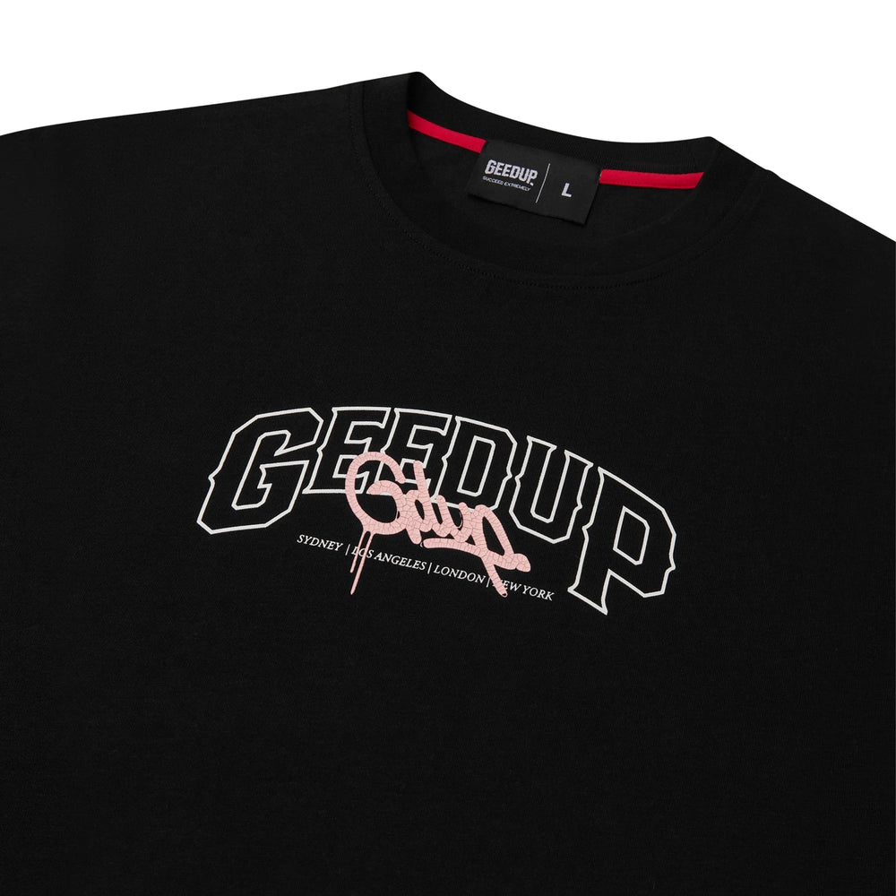 geedup_core_handstyle_t_shirt_black_pink_2025_2