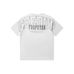 Geedup-x-Trapstar-Team-Logo-x-Trapstar-Irongate-T-Shirt-White-(2025)-2