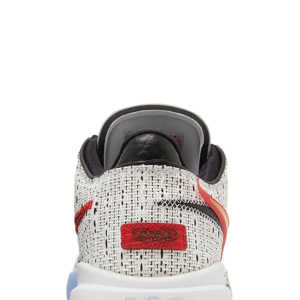 NIKE-LeBron-20-‘The-Debut’-(2022)-7