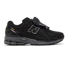 New-Balance-1906R-Cordura-Pocket-‘Black’-(2023)-1