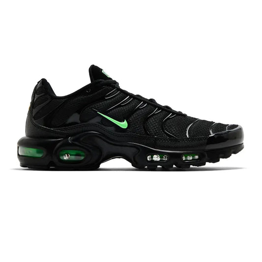 nike_air_max_plus_tn_black_green_strike_2025_1