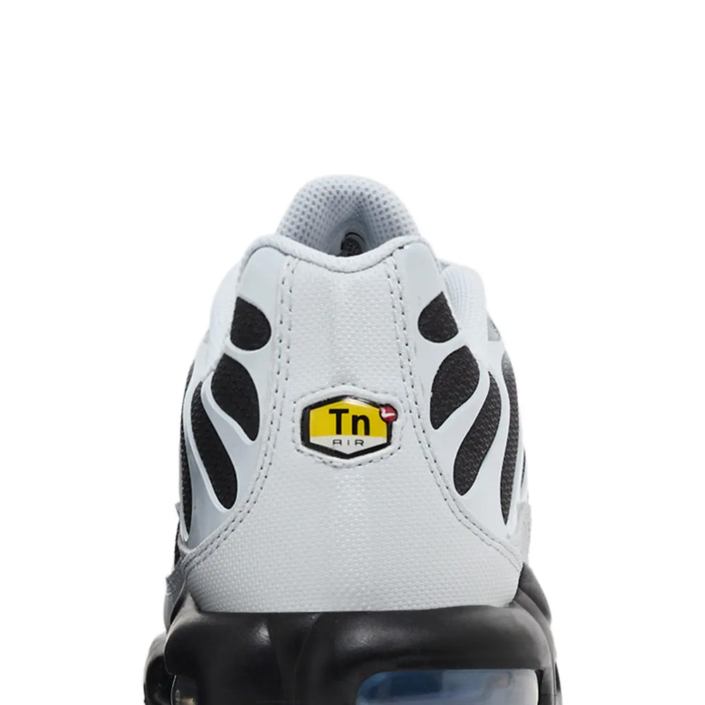 Nike-Air-Max-Plus-TN-Grey-University-Blue-Black-2025-7