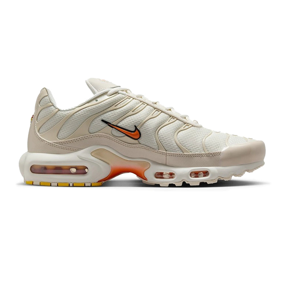 nike_air_max_plus_tn_phantom_safety_orange_1