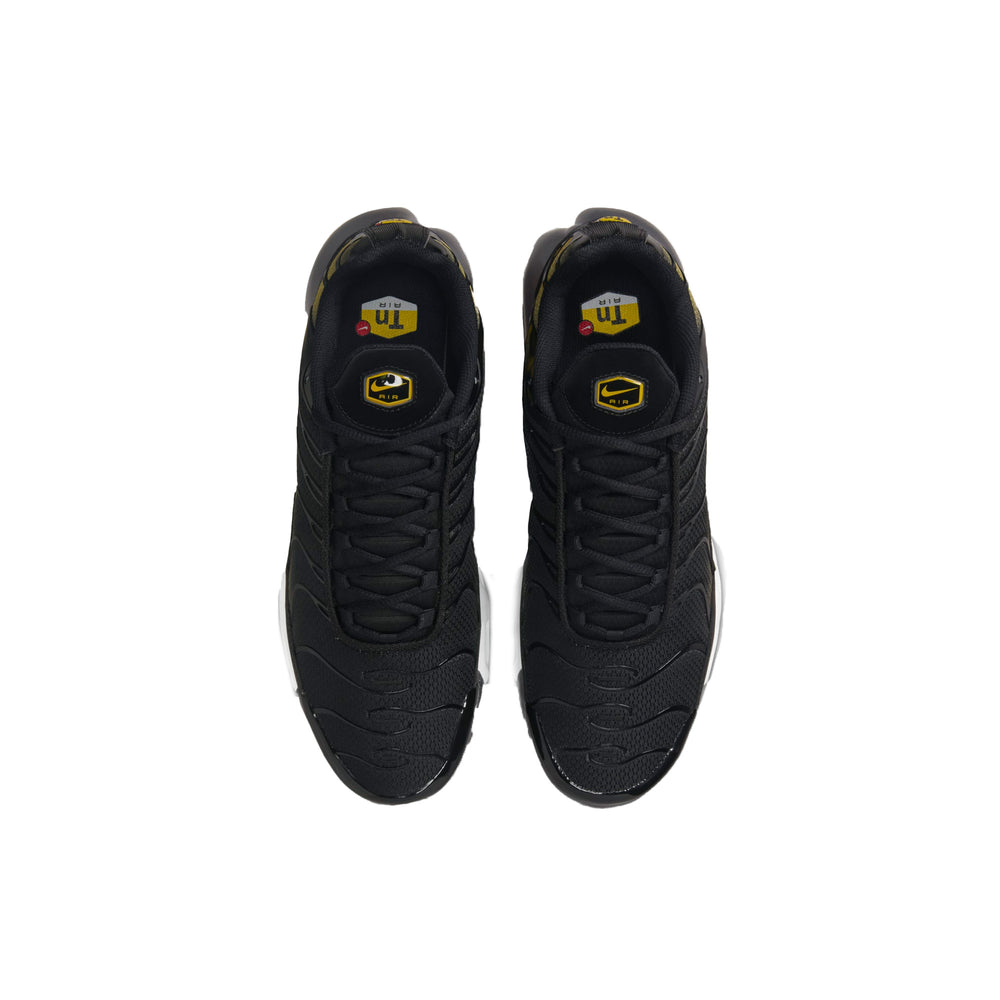 Nike-Air-Max-Plus-TN-‘Black-University-Gold-White’-(2025)-5