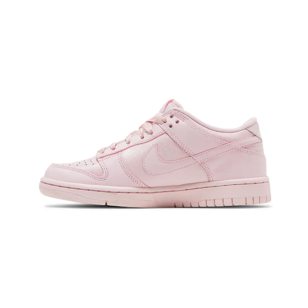 Nike-Dunk-Low-SE-‘Prism-Pink’-GS-(2022)-3