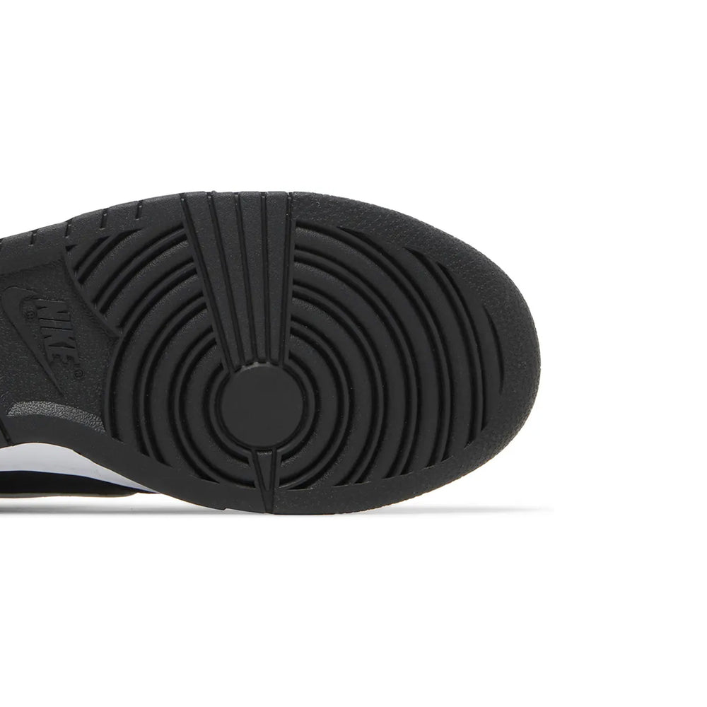 Nike-Dunk-Low-‘Black-Panda’-(2022)-8