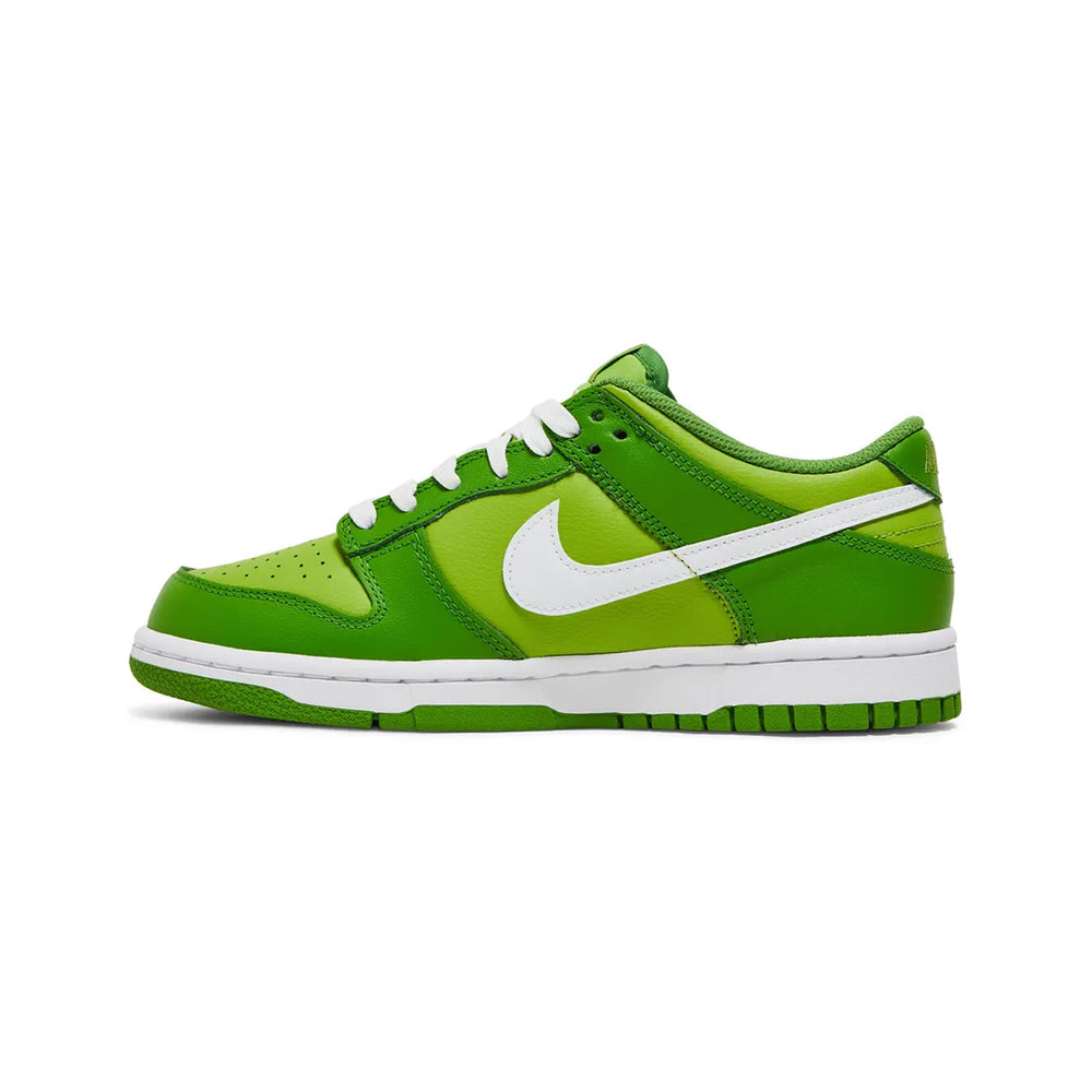 Nike-Dunk-Low-‘Chlorophyll’-GS-(2021)-front-side