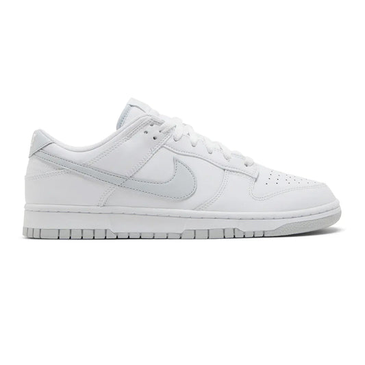 Nike-Dunk-Low-‘Pure-Platinum-Grey’-1