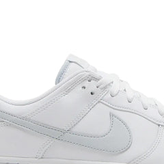 Nike-Dunk-Low-‘Pure-Platinum-Grey’-8