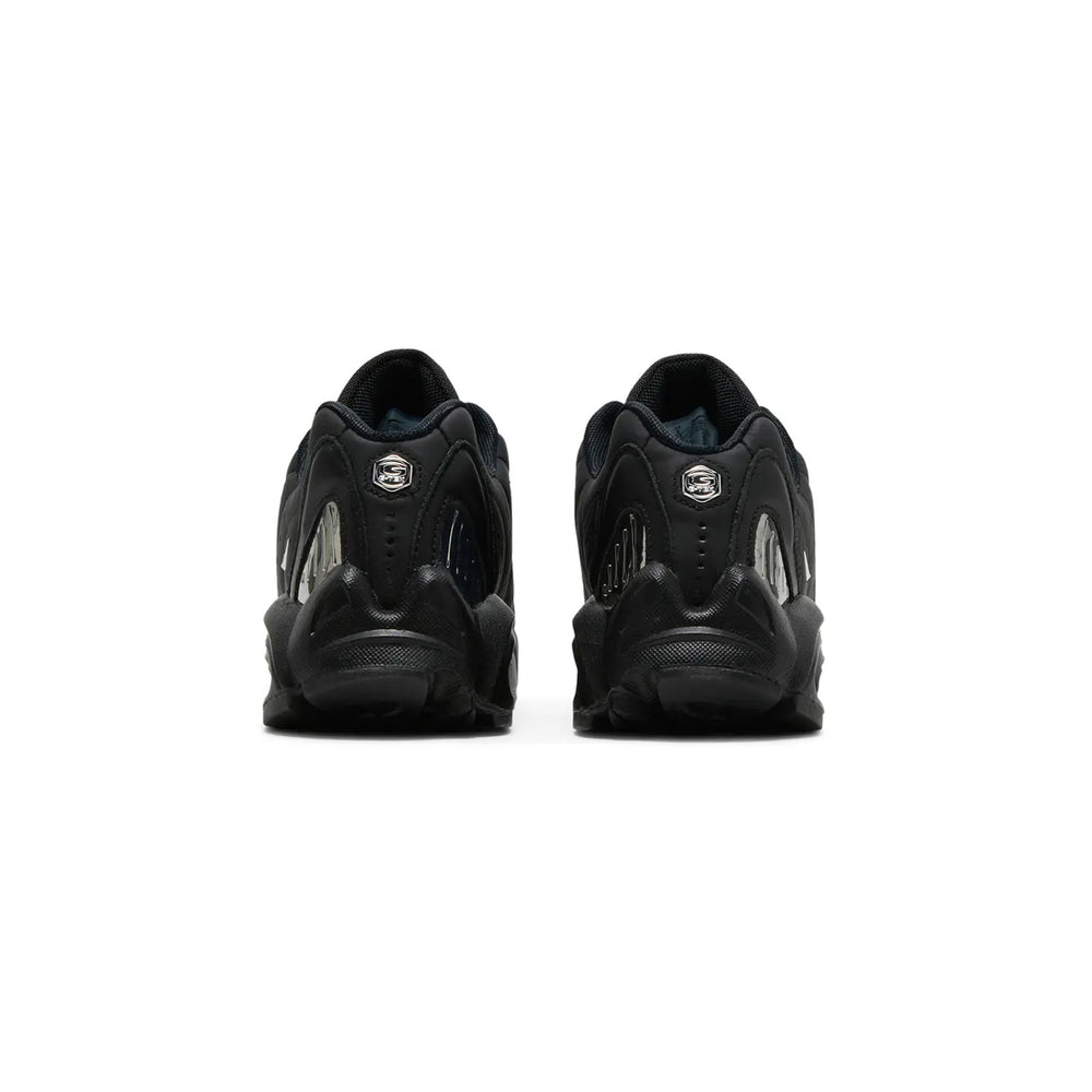 Nike-Hot-Step-Air-Terra-X-Drake-NOCTA-Triple-Black-2022-4