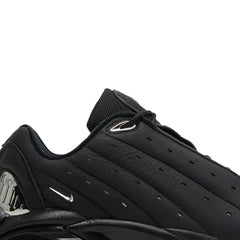 Nike-Hot-Step-Air-Terra-X-Drake-NOCTA-Triple-Black-2022-7