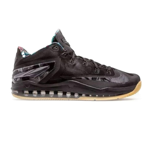 Nike-LeBron-11-Low-Black-Gum-2014-1