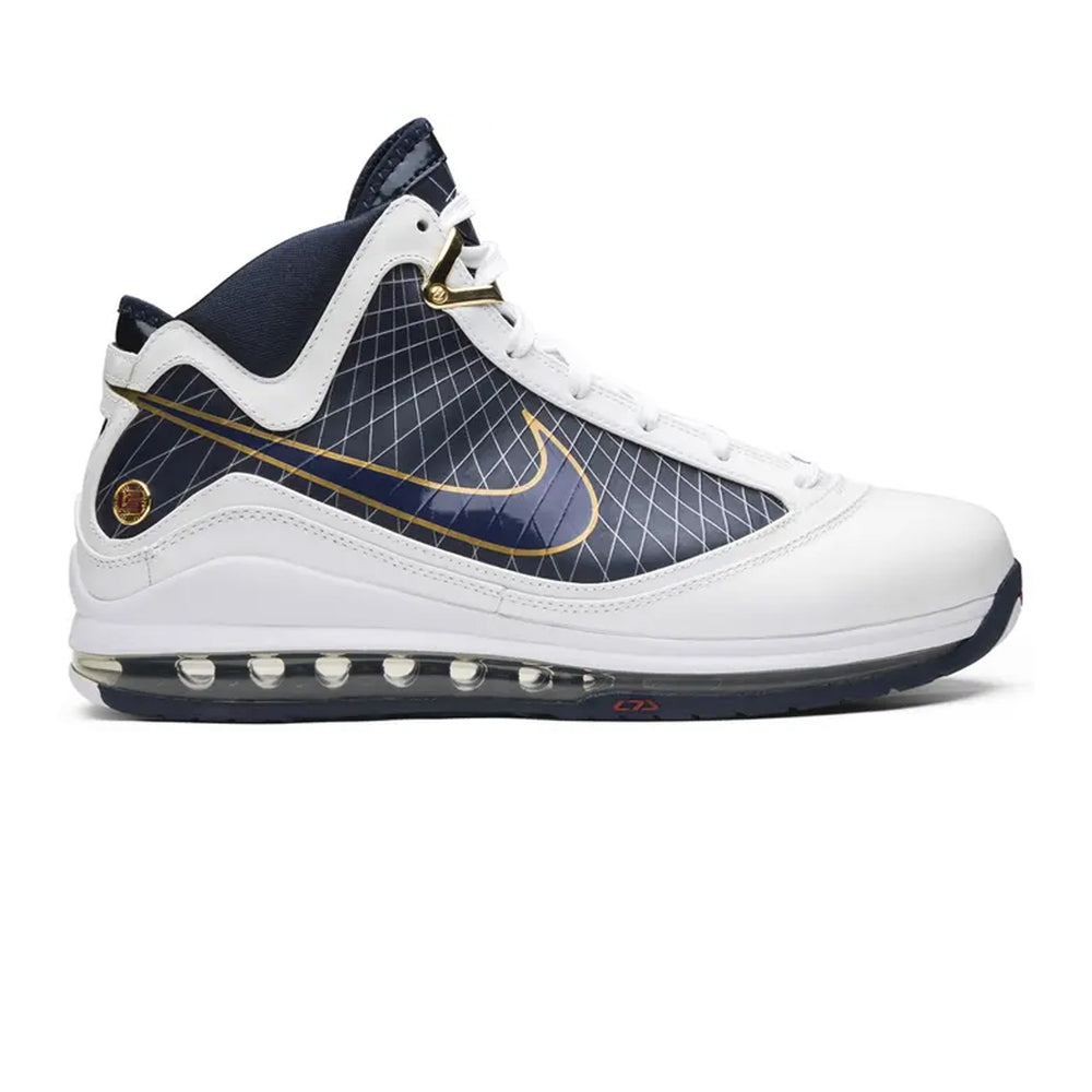 Nike-LeBron-7-‘White-Midnight-Navy’-(2009)-1