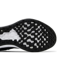 Nike-Revolution-6-Next-Nature-‘Black-White’-(2021)-