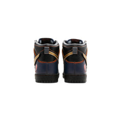 Nike-SB-Dunk-High-‘RX-0-Unicorn-Gundam-02-Banshee’-(2021)-back