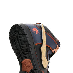 Nike-SB-Dunk-High-‘RX-0-Unicorn-Gundam-02-Banshee’-(2021)-back-close-up