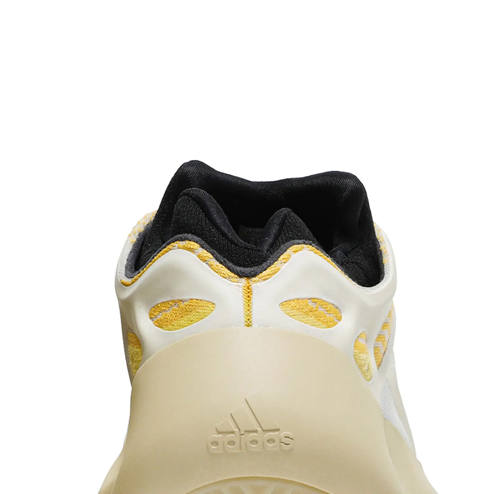 Yeezy-700-V3-‘Safflower’-5