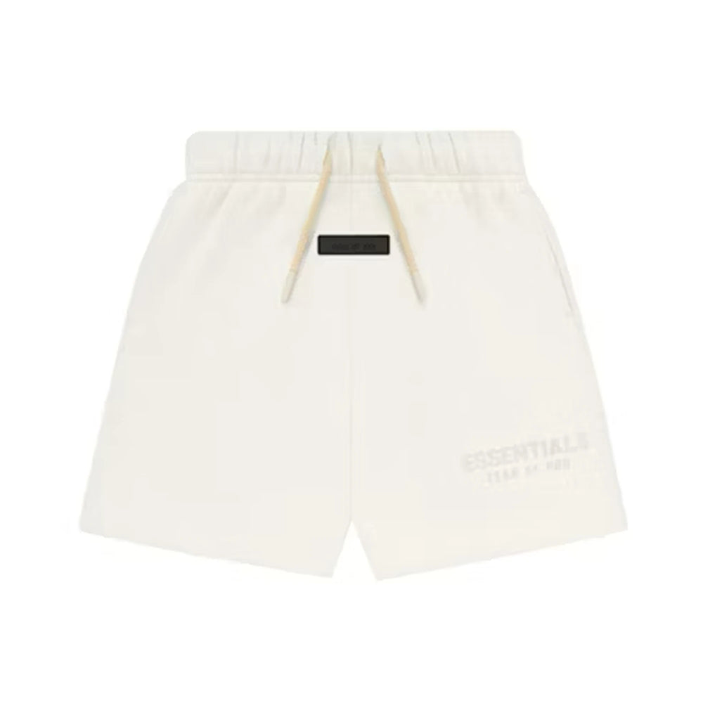 essentials_sweatshort_cloud_dancer_2023_1