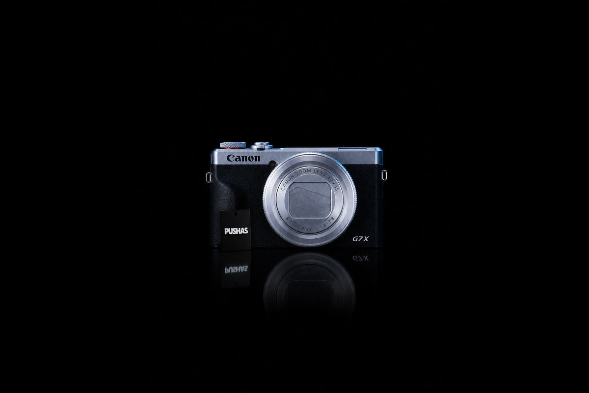 Canon PowerShot G7 X Mark III 'Silver' photographed by PUSHAS