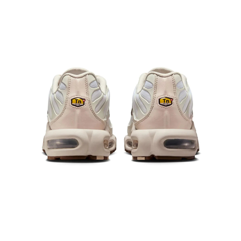 nike_air_max_plus_se_light_orewood_brown_womens_5