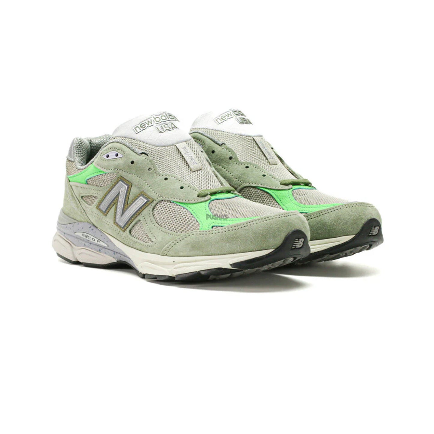 990v3 x Patta 'Keep Your Family Close' (2022)