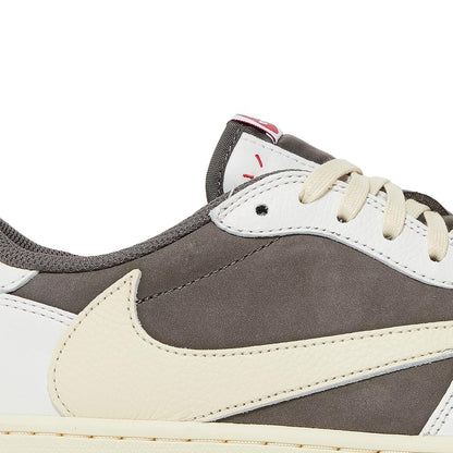 Air Jordan 1 Retro Low OG SP Travis Scott 'Reverse Mocha' (2022)