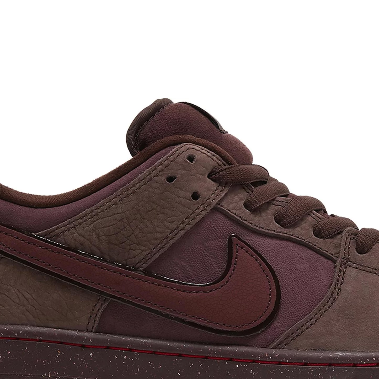 Nike SB Dunk Low 'City Of Love Burgundy Crush' (2024)