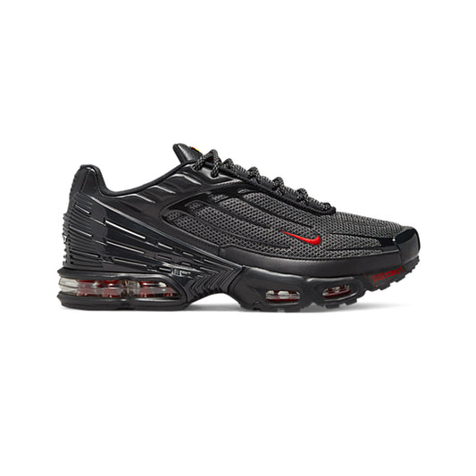 Nike Air Max Plus 3 'Black Reflective Silver University Red' (2022)