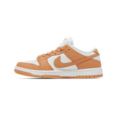 SB Dunk Low 'Light Cognac' (2022)