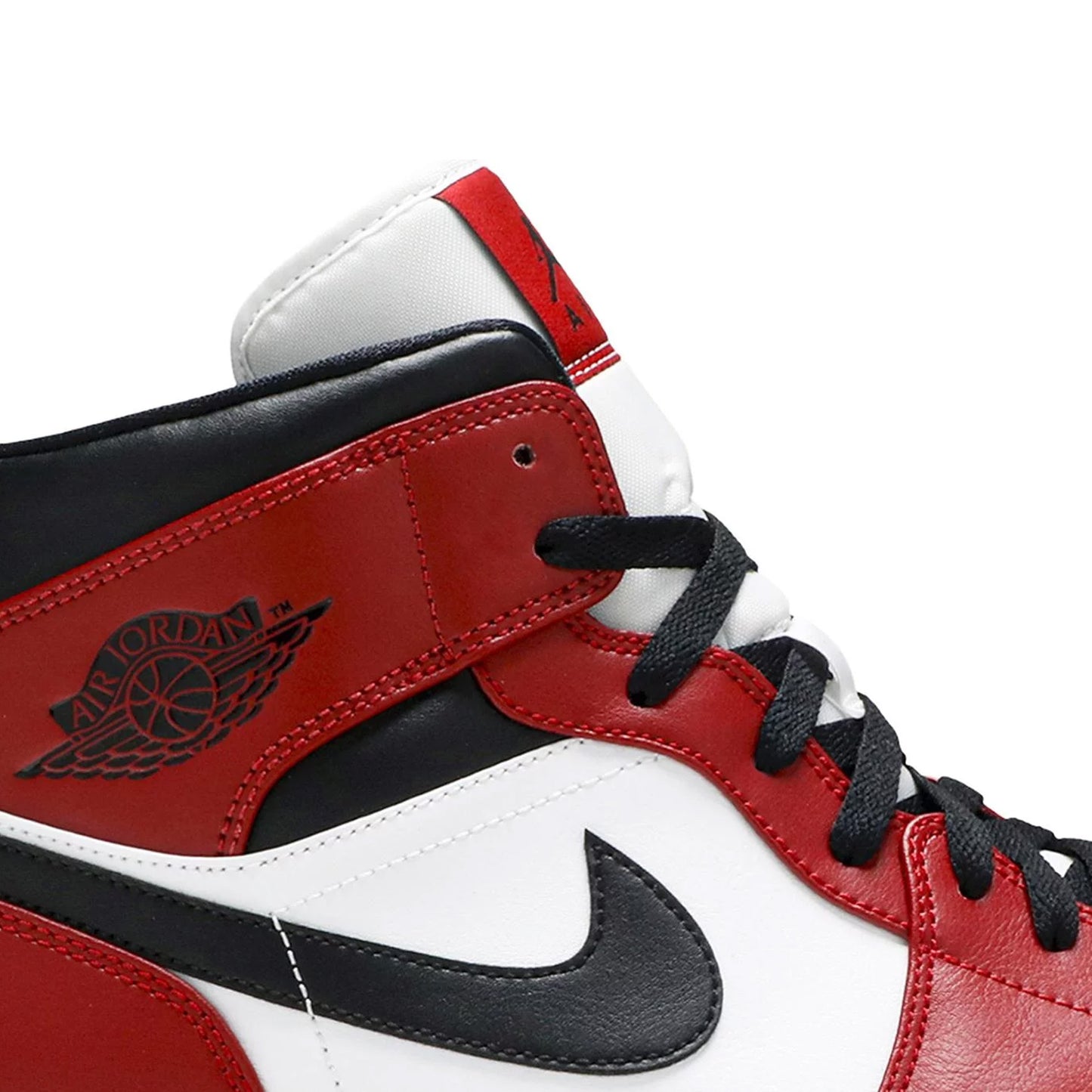 Air Jordan 1 Mid 'Chicago Black Toe'