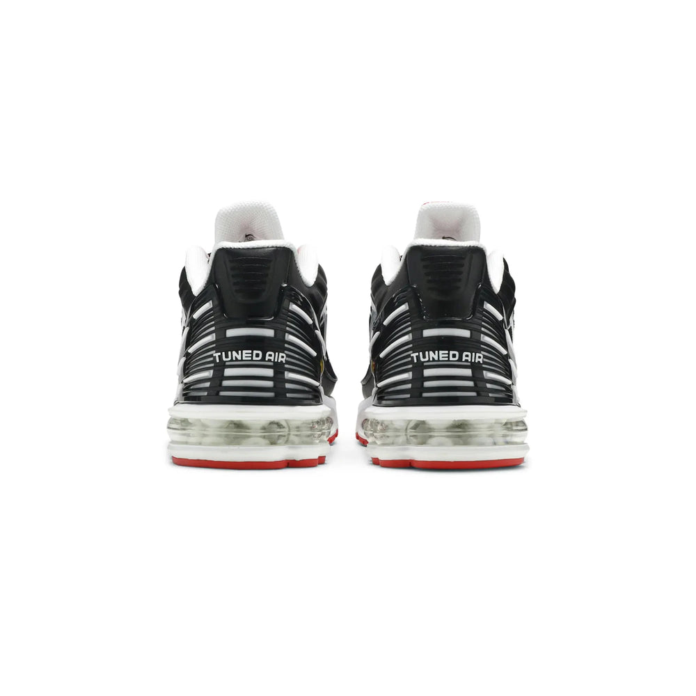 air_max_plus_3_black_white_track_red_2020_4