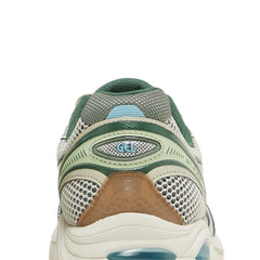 ASICS-GT-2160-‘Above-The-Clouds’-(2023)-back-close-up