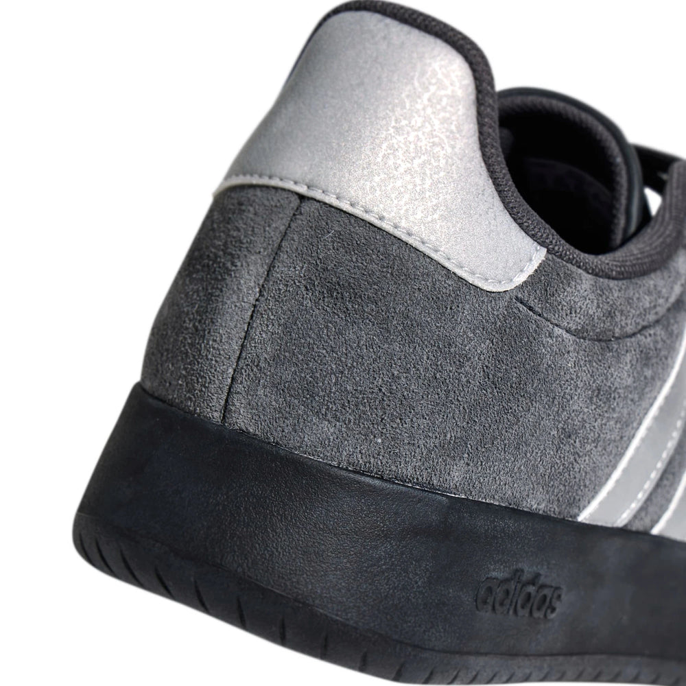adidas_barreda_grey_charcoal_2025_4