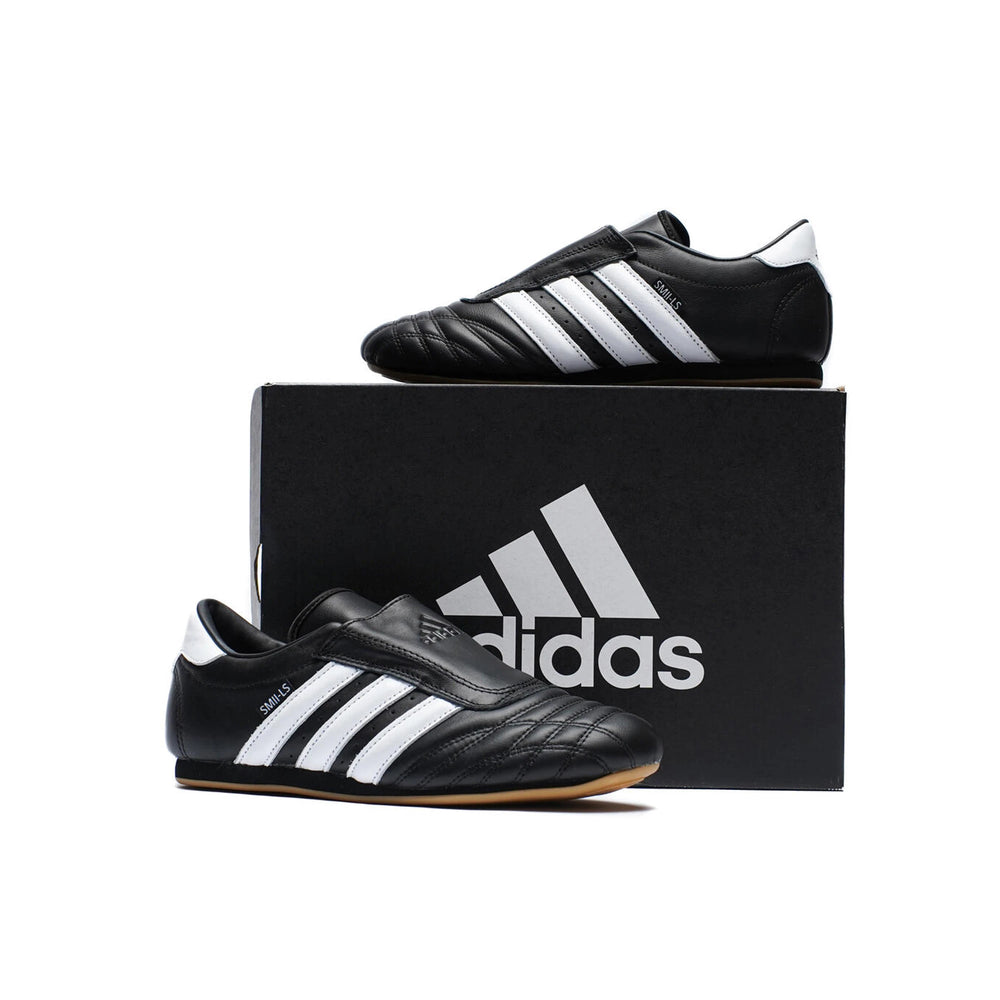 adidas_taekwondo_core_black_cloud_white_gum_2025_7