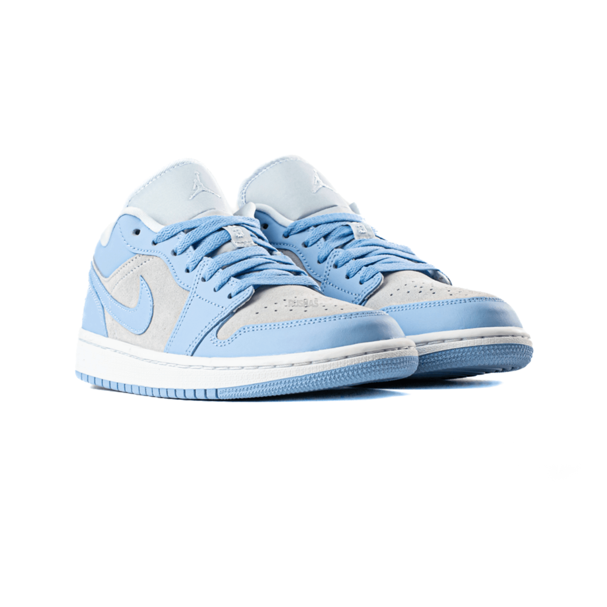 Air-Jordan-1-Low-Football-Grey-Aluminum-Womens-2022