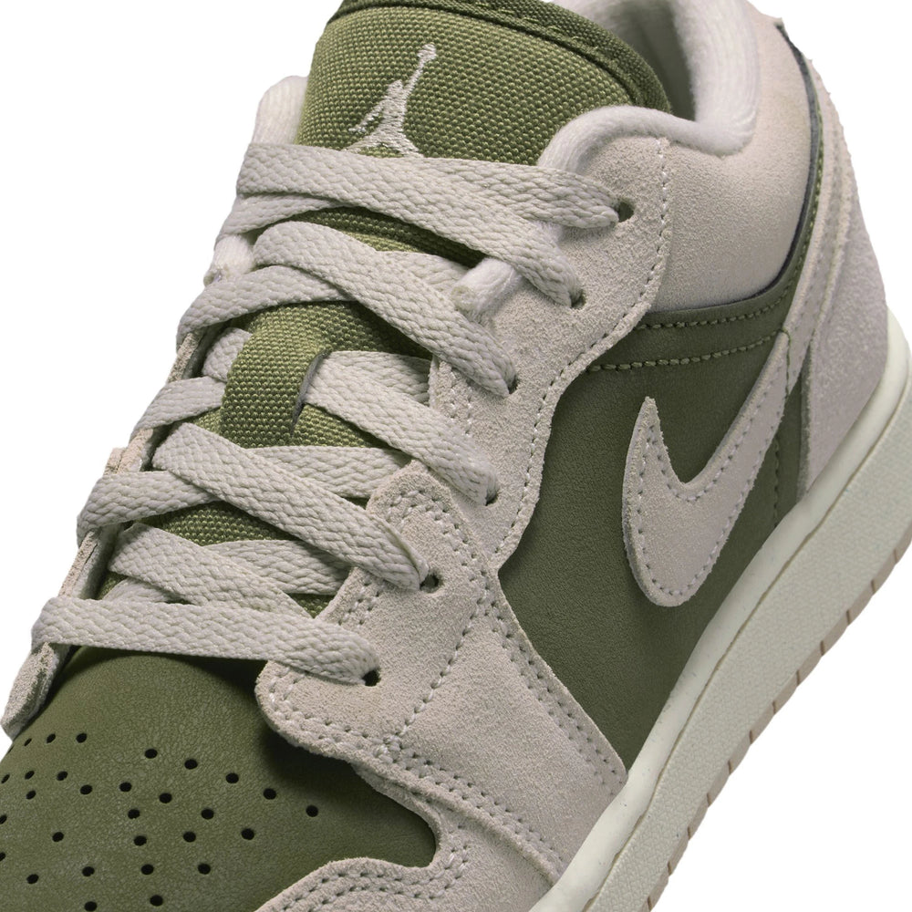 air_jordan_1_low_se_medium_olive_sail_gs_2025_6