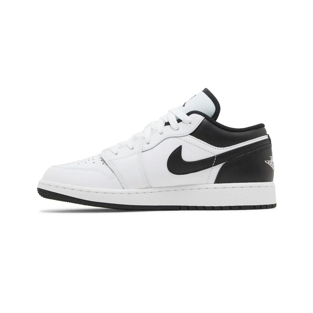 Air-Jordan-1-Low-‘White-Black’-GS-(2023)-3