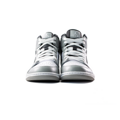 Air-Jordan-1-Mid-Light-Smoke-Grey-Anthracite-2022