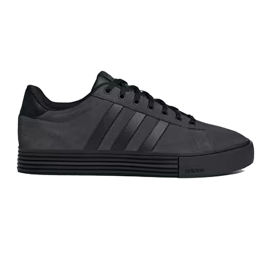 adidas_daily_40_core_black_carbon_1