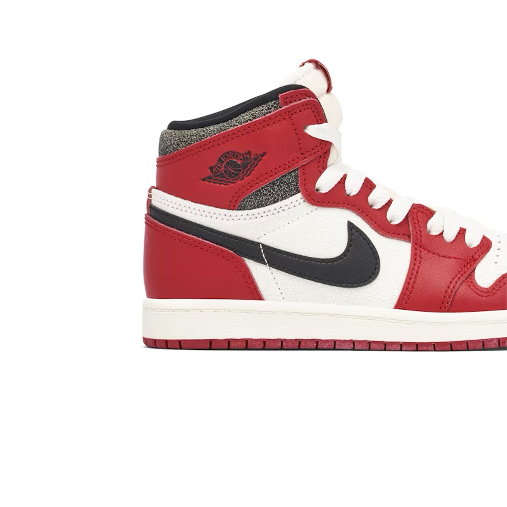 Air-Jordan-1-Retro-High-OG-Chicago-‘Lost-and-Found’-PS-(2022)-side-close-up