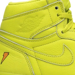 Air-Jordan-1-Retro-High-‘Gatorade-Cyber’-(2017)-side-close-up