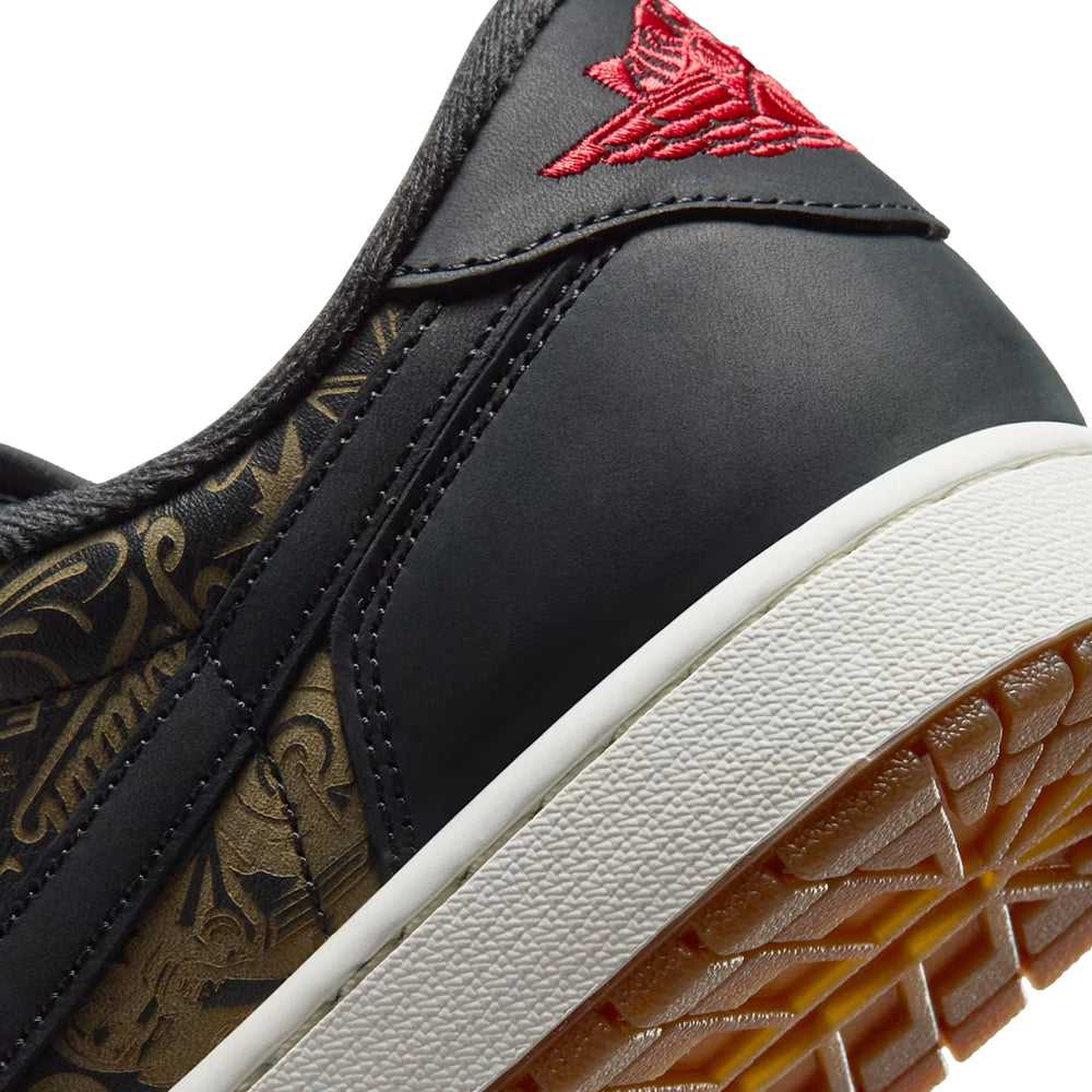 air_jordan_1_retro_low_og_laser_black_university_red_2026_7