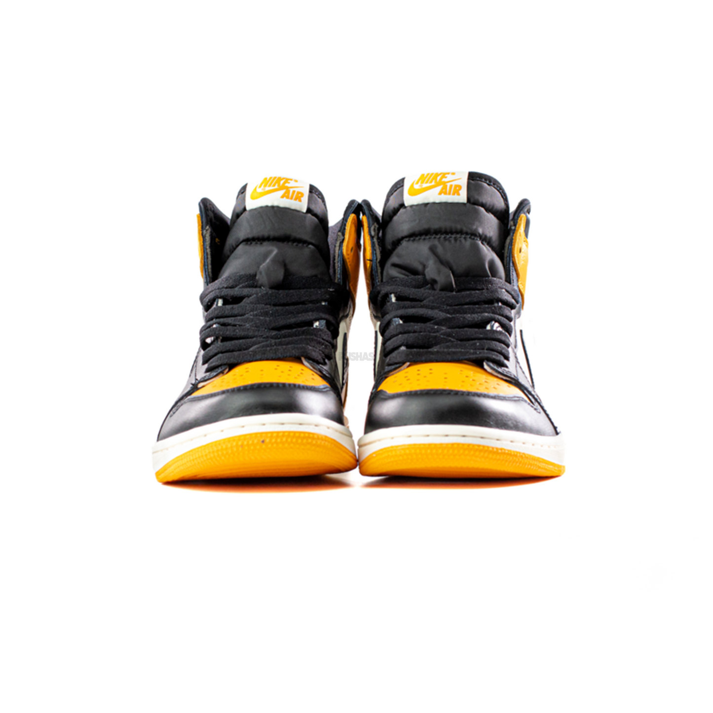 Air-Jordan-1-Yellow-Toe-Taxi-2022